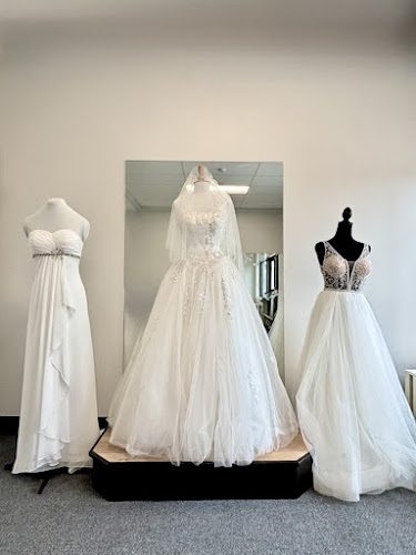 Sunny Bridal Alterations