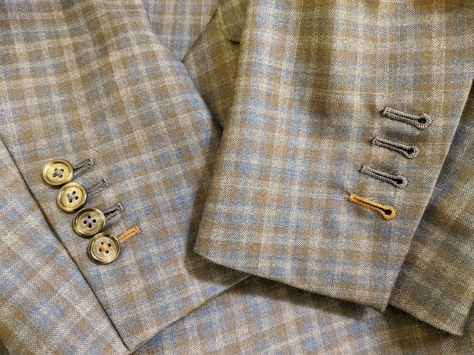 Tailors On Blake – Alteration & Embroidery