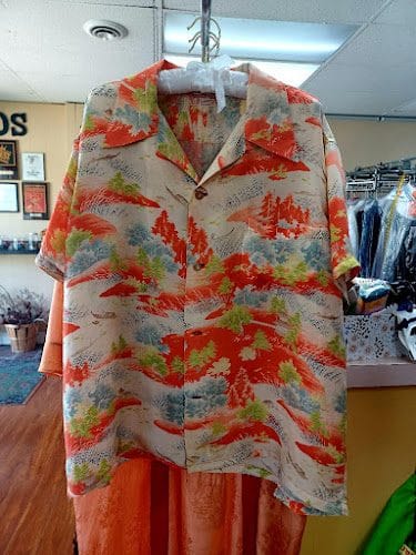 Ted’s Tailor Shop & Cleaners
