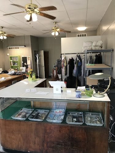 The Green Button – Tailoring, Alterations