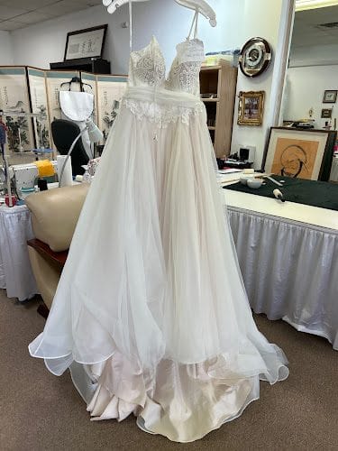 Tina’s Alterations