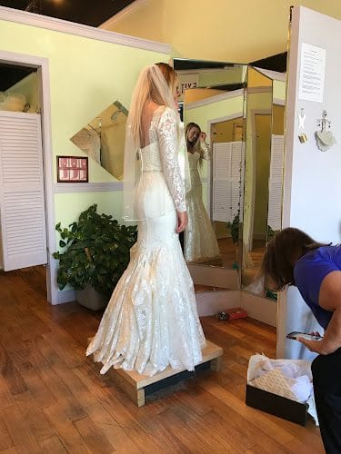 Tina’s Alterations