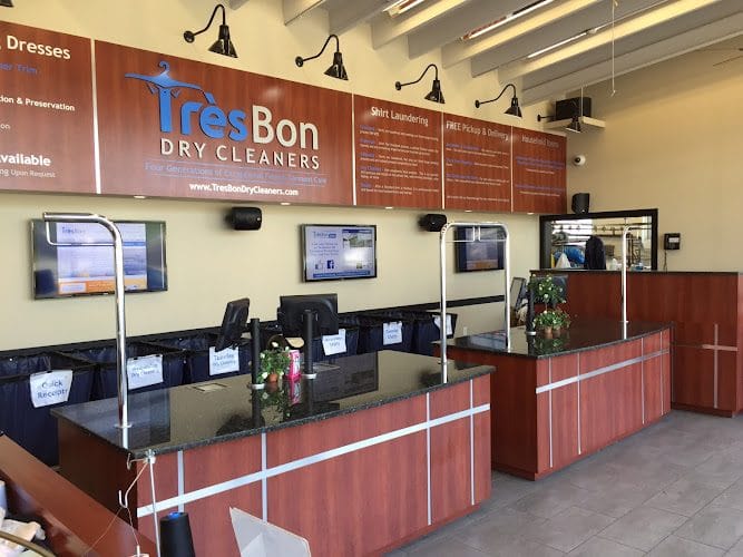 Tres Bon Dry Cleaners