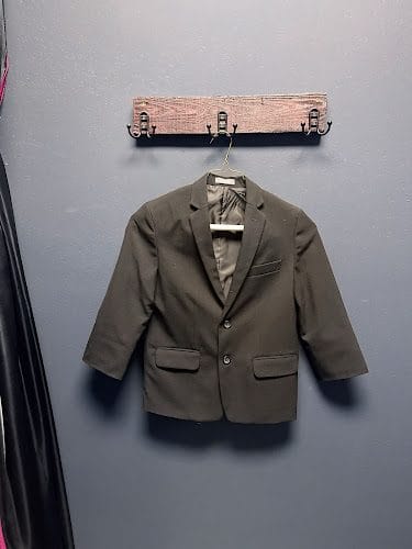 Universal Thread (Saturday, By Appointment Only)