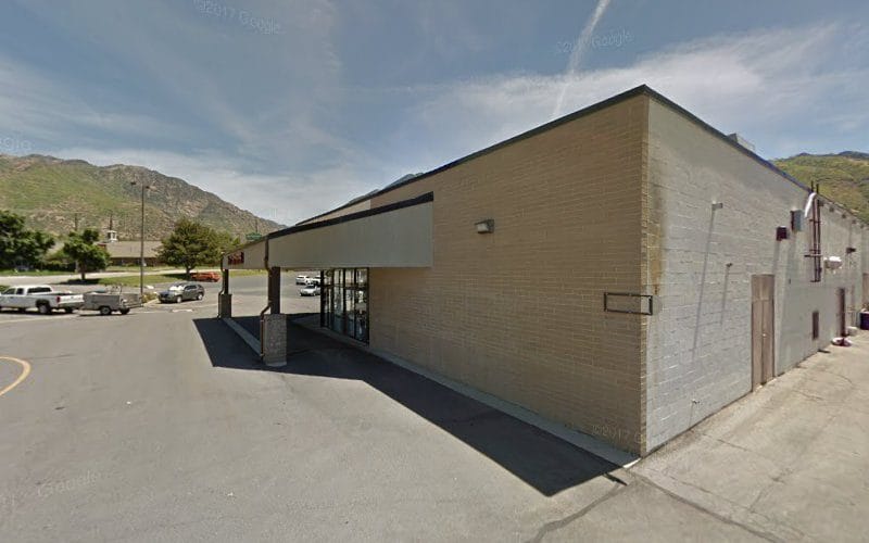 Village Cleaners – Cottonwood Heights Bengal Blvd.